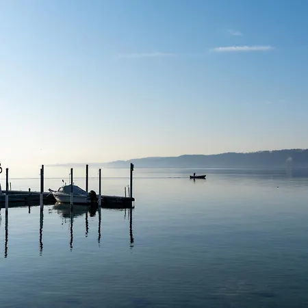 Moderne In Der Naehe Des Bodensees اوبرلنغن